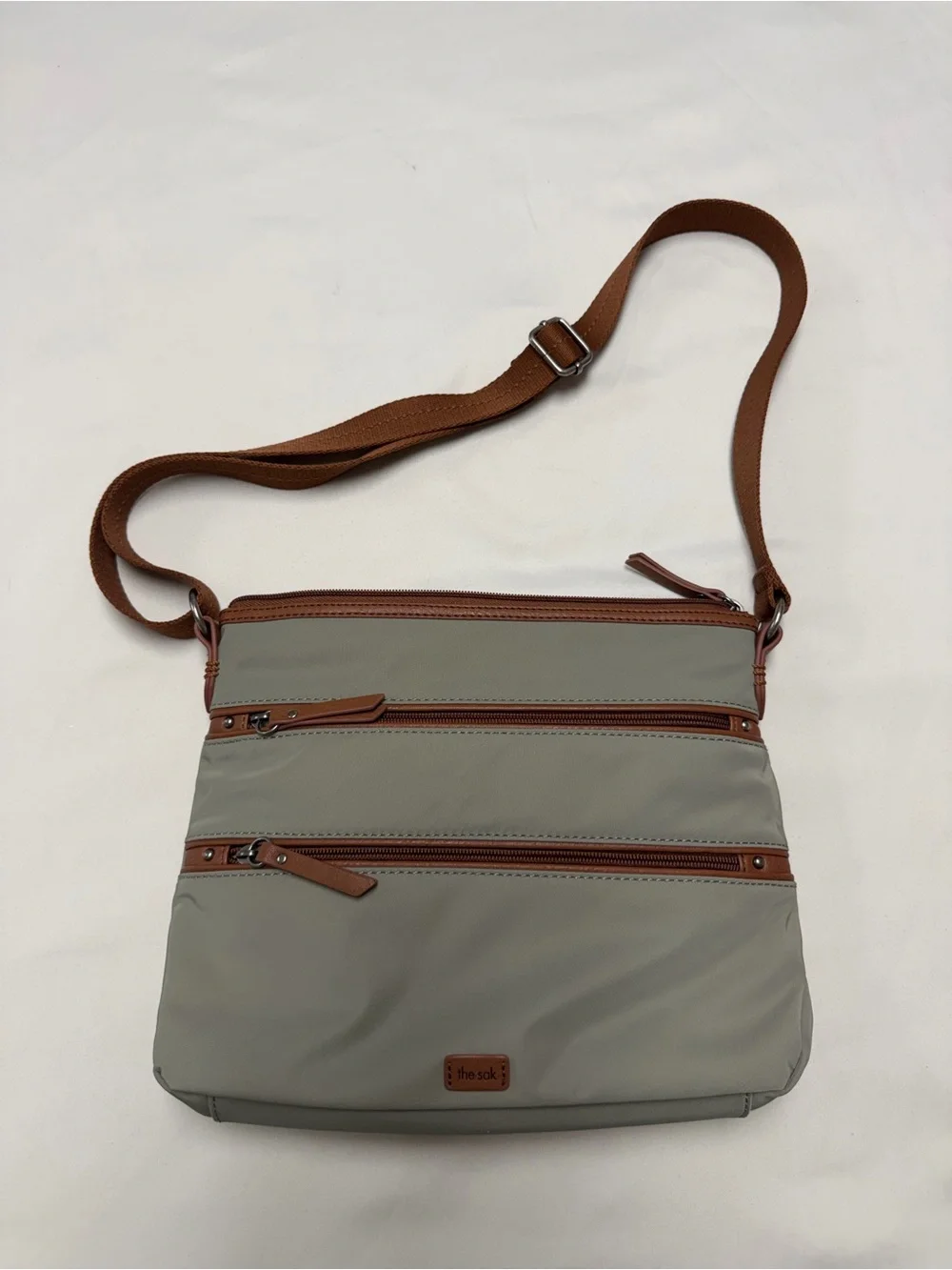 NWOT The Sak Esperado Cross Body Nylon Olive Color  Adjustable Strap
